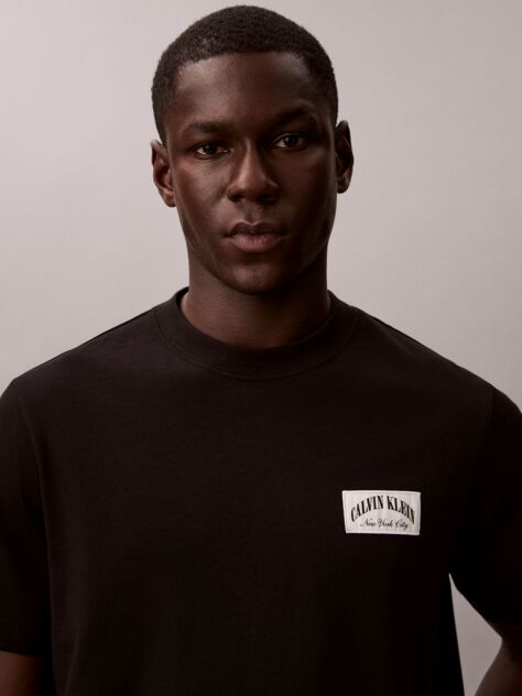Black Varsity Badge T-shirt  Men