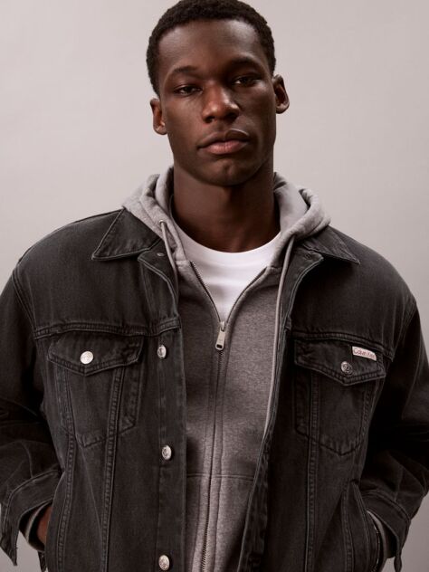 Black 90s Denim Trucker Jacket  Men