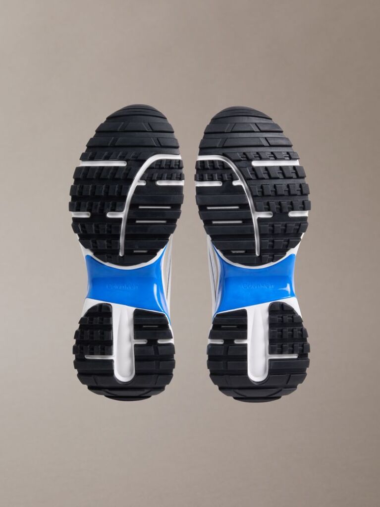 White Trailblazer — Mesh Mix Runner Trainers  Men