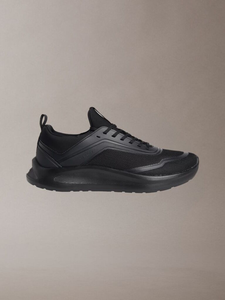 Black Zermatt - Lightweight Runner Trainers  Men