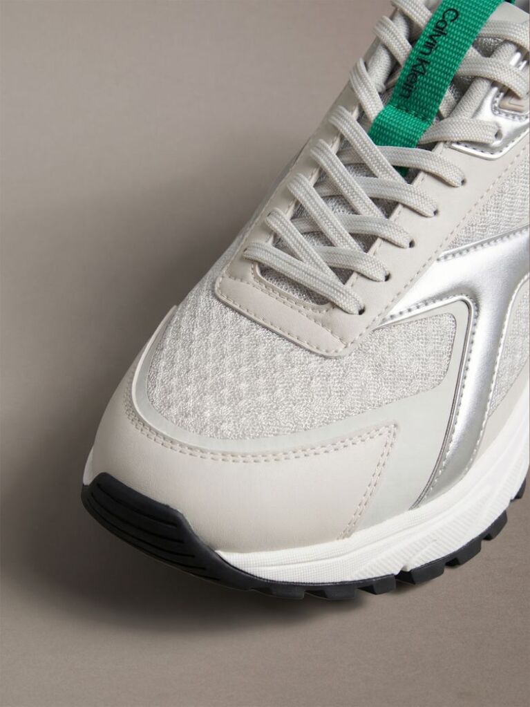 Λευκό Sneakers Από Πλεκτό Ύφασμα Και Μεταλλικές Λεπτομέρειες  Άνδρας