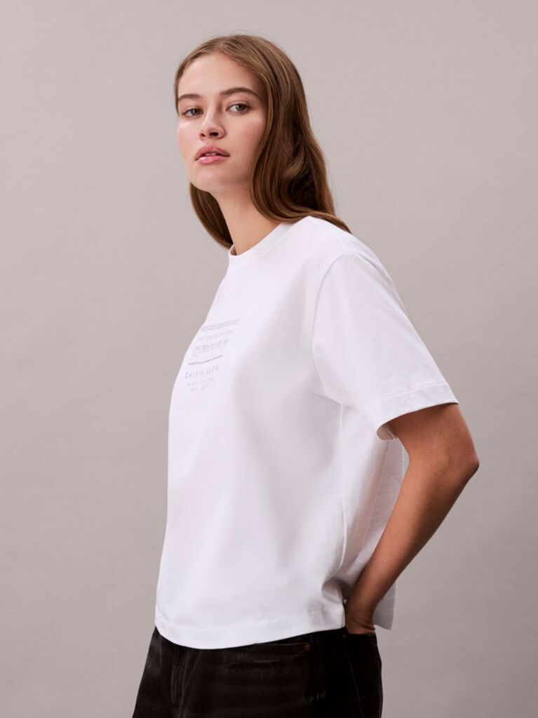 Λευκό Άνετο T-shirt Με Κεντητό Λογότυπο  Γυναίκα