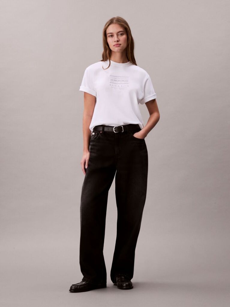 Λευκό Άνετο T-shirt Με Κεντητό Λογότυπο  Γυναίκα