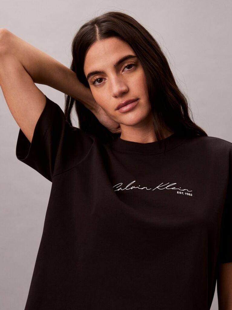 Black Relaxed Script Logo T-shirt  Women