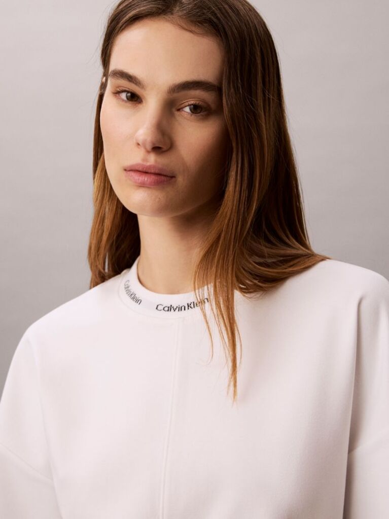 Λευκό Boxy T-Shirt Με Ζακάρ Λογότυπο  Γυναίκα