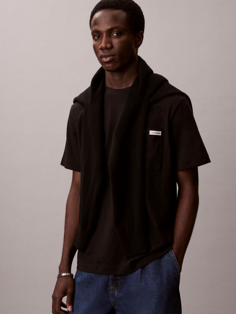 Black Chest Pocket Badge T-shirt  Men