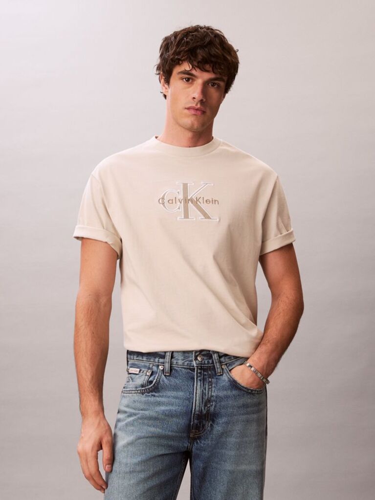 White Relaxed Logo Appliqué T-shirt  Men