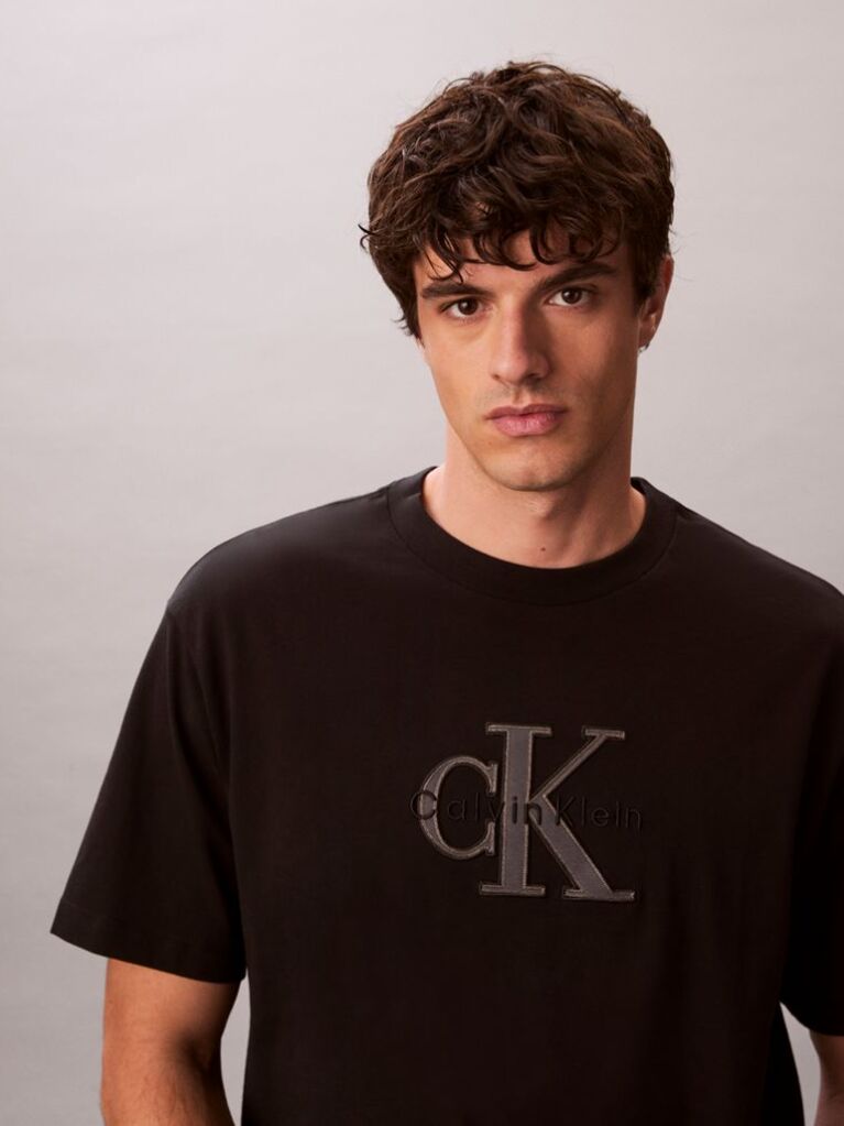 Black Relaxed Logo Appliqué T-shirt  Men