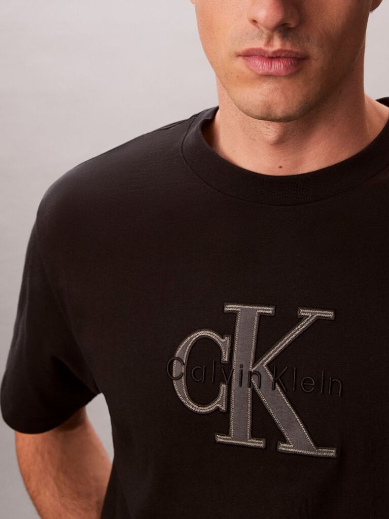 Black Relaxed Logo Appliqué T-shirt  Men