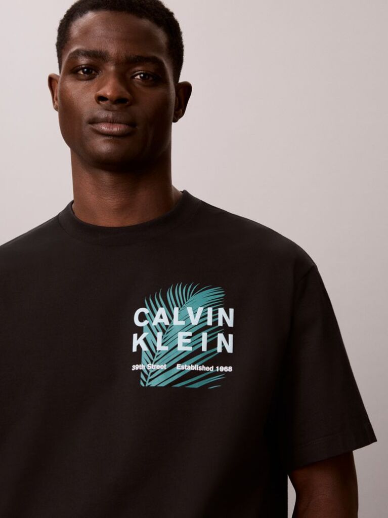Μαύρο T-Shirt Με Γραφικό Λογότυπο Palm Και Στρογγυλή Λαιμόκοψη  Άνδρας