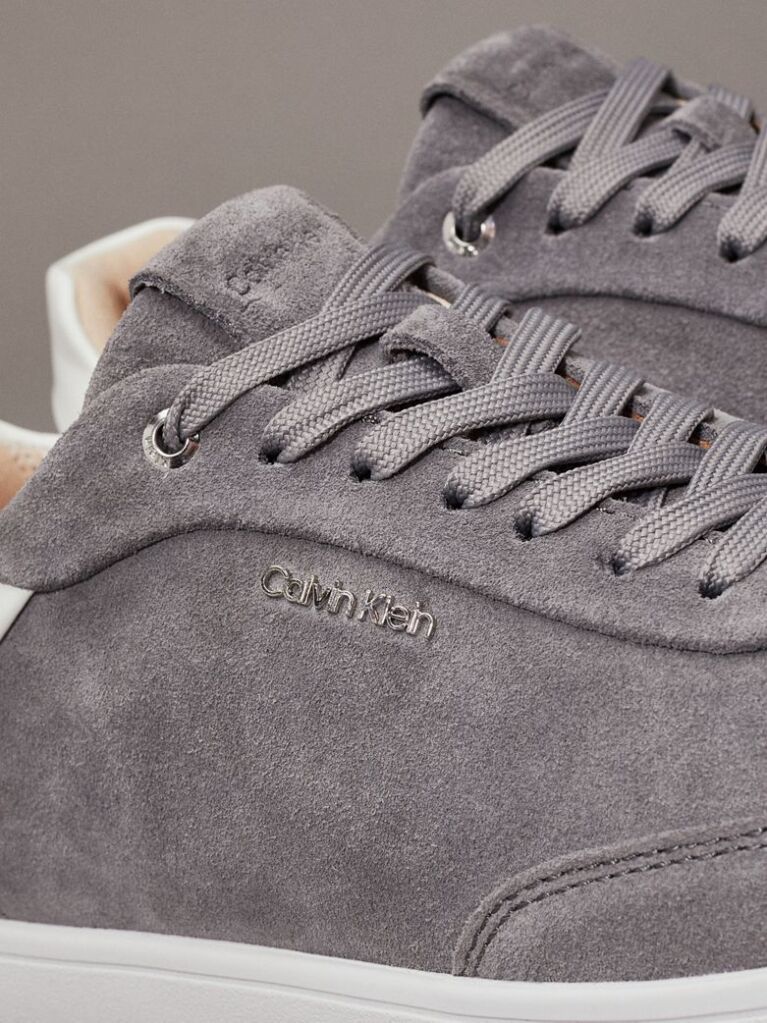 Γκρι Σουέτ Sneakers  Γυναίκα