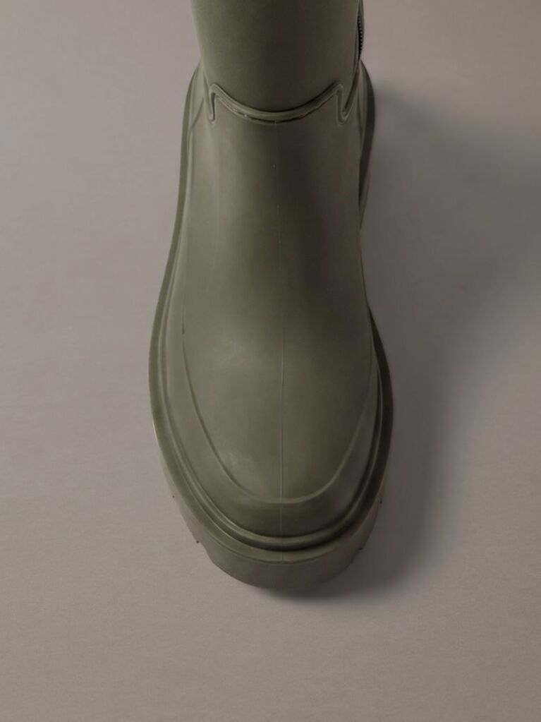 Green Knee-High Flexible Lug Sole Rainboots  Women