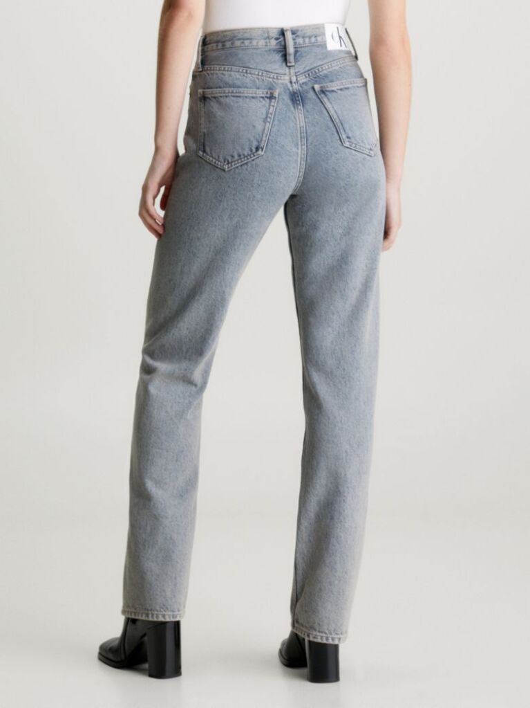 Denim Ψηλόμεσο Τζιν Σε Ίσια Γραμμή  Γυναίκα