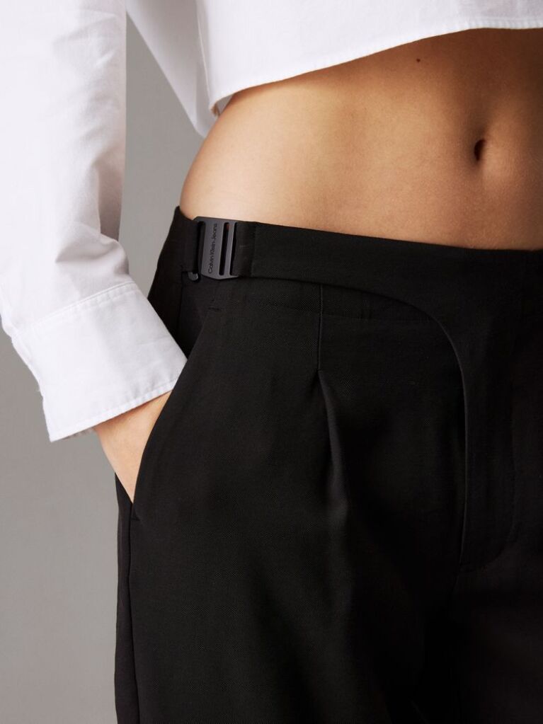 Black Soft Viscose Pleated Trousers  Women