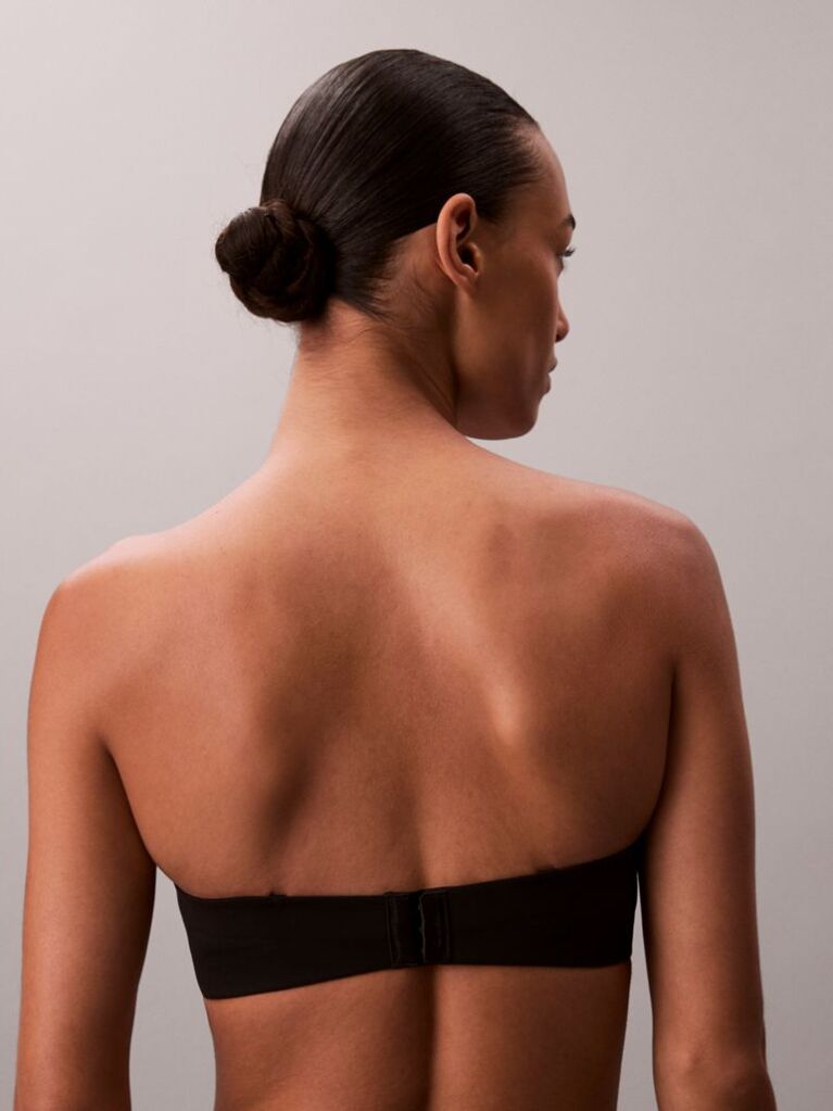 Black Strapless Push Up Bra - Perfectly Fit  Women
