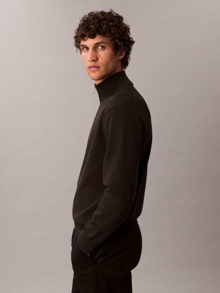 Black Quarter Zip Jumper  Men