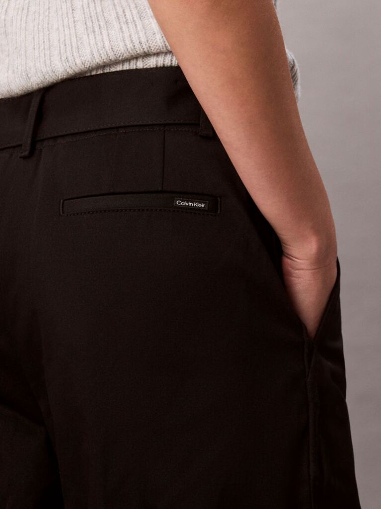 Μαύρο Παντελόνι Με Ζώνη Από Βαμβακερό Twill  Γυναίκα