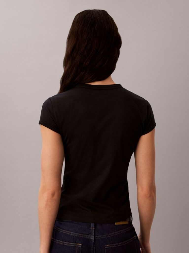Μαύρο Στενό T-shirt Με Λογότυπο Καρδιά  Γυναίκα