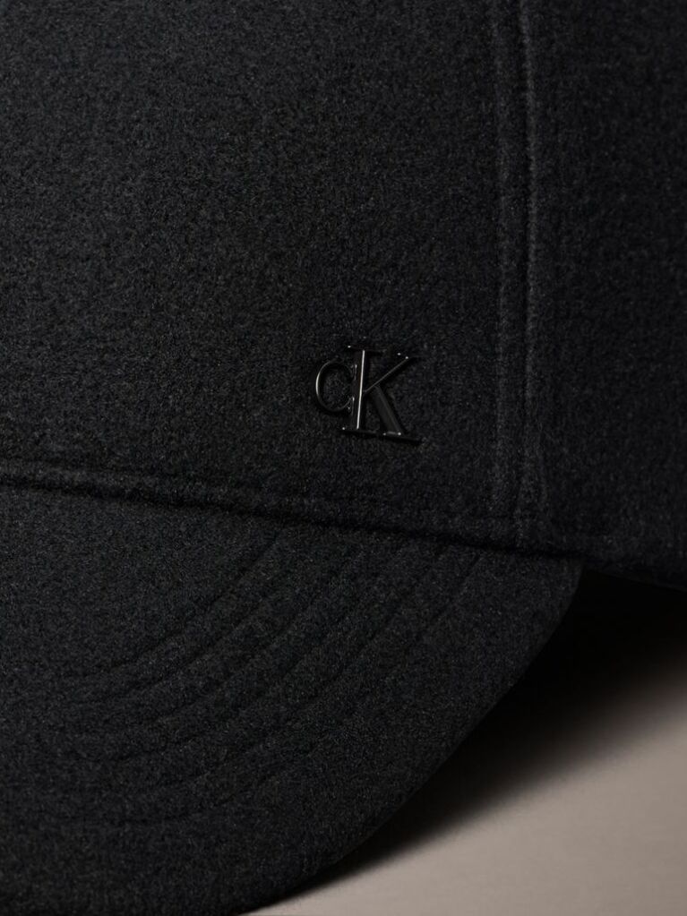 Black Felt Signature Logo Hardware Cap  Men