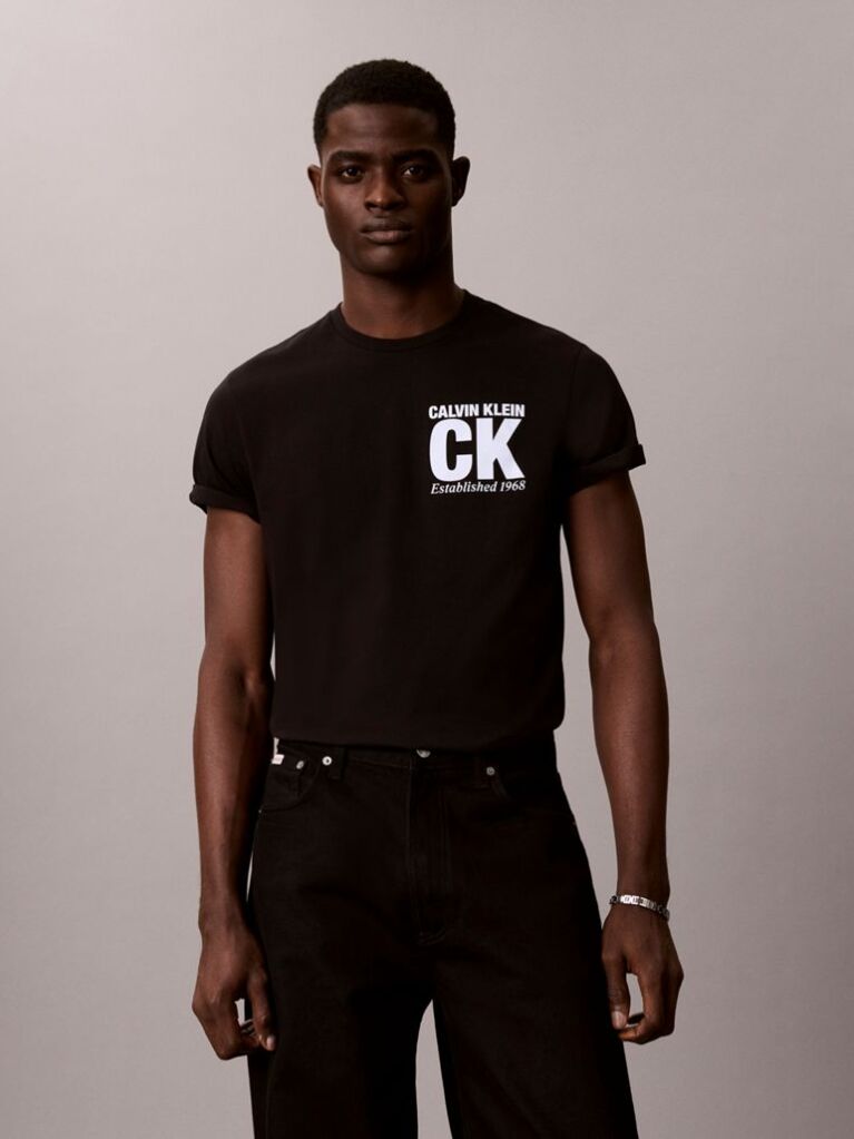 Black Short Sleeve Graphic T-Shirt  Men