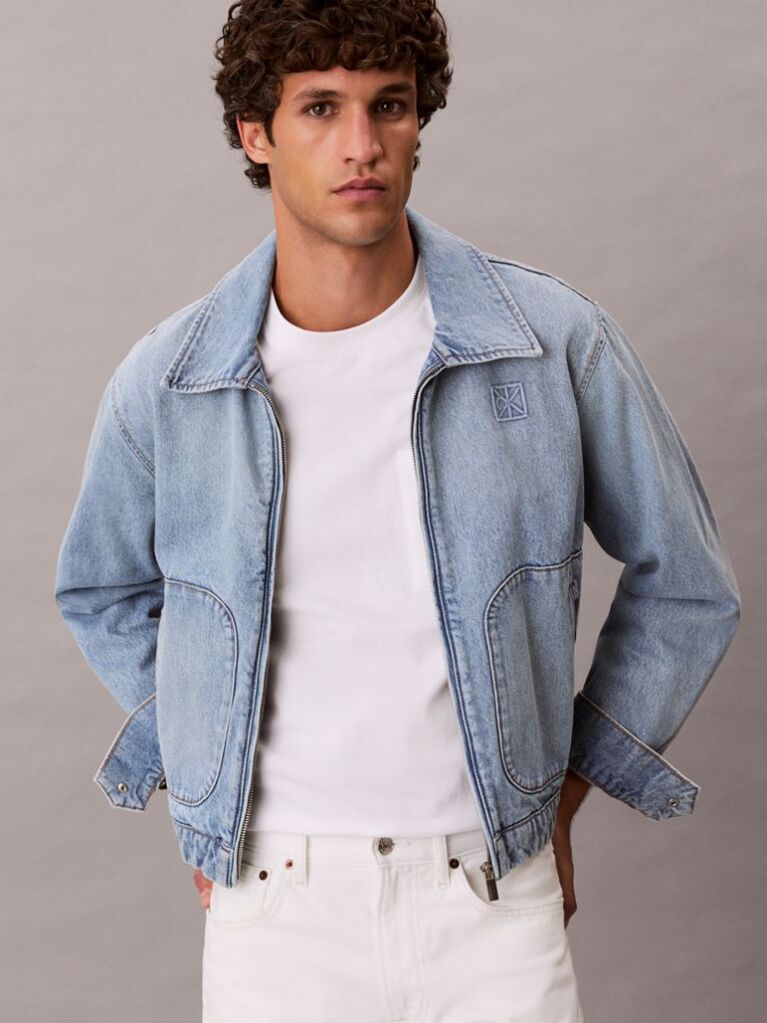 White Chest Pocket Badge T-shirt  Men