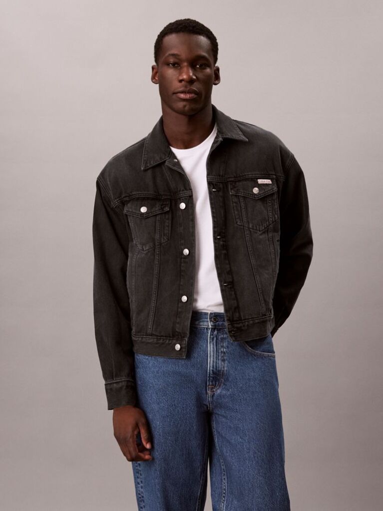 Black 90s Denim Trucker Jacket  Men