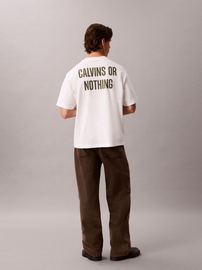 Λευκό T-shirt Σε Χαλαρή Γραμμή Με Graphic Σχέδιο "Calvins Or Nothing"  Άνδρας