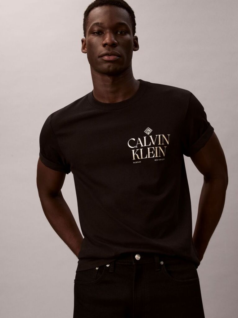 Black Logo Roses Graphic Classic T-Shirt  Men