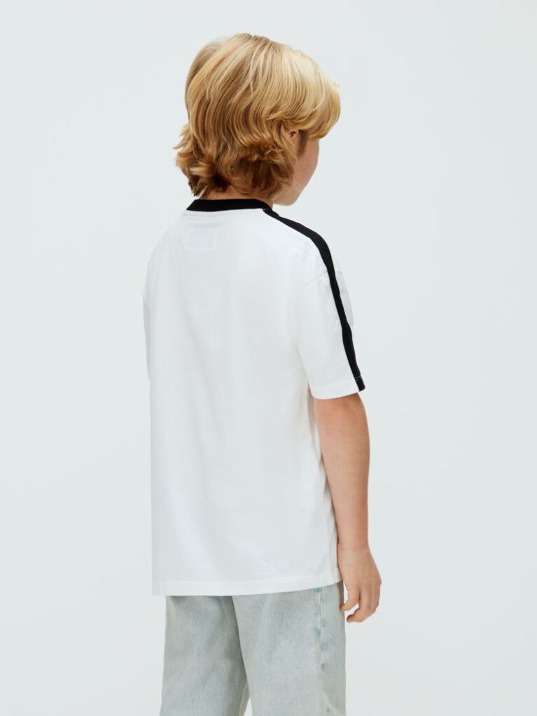 Λευκό T-shirt Με Colour Block Ρίγα  Αγόρι