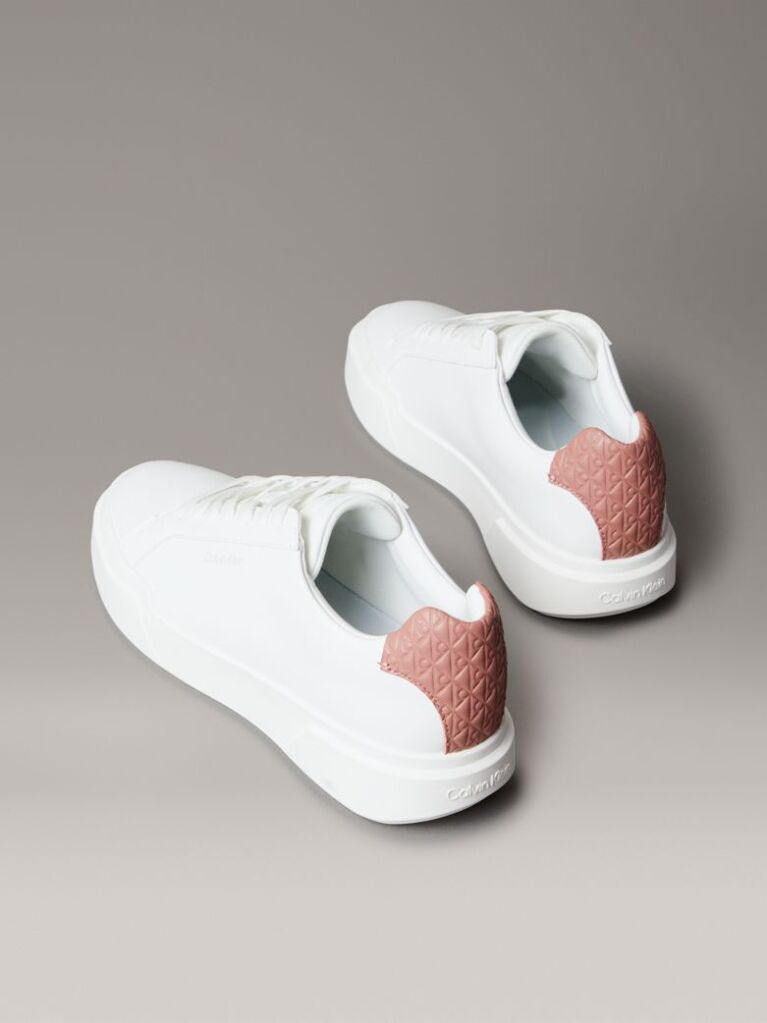 White CK Avenue - Smooth Leather Logo Trainers  Women